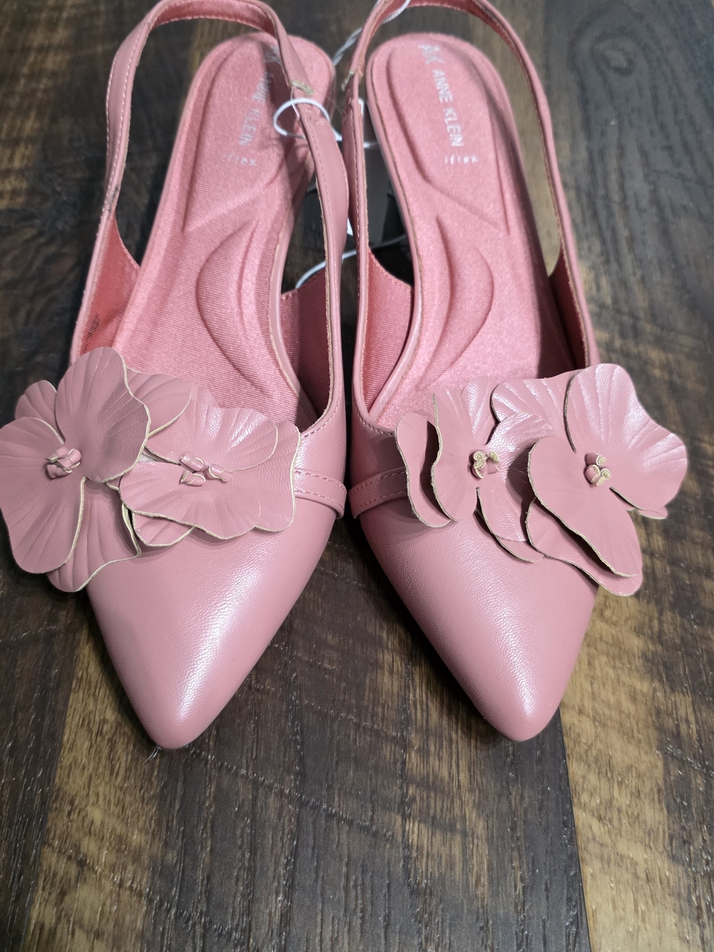 Anne Klein Pink Pointed-Toe Floral Slingback Kitten Heels Shoes